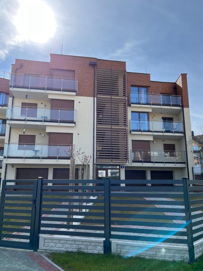 Baltic Vip Nowe Apartamenty Blisko Plazy Rewal Bagian luar foto